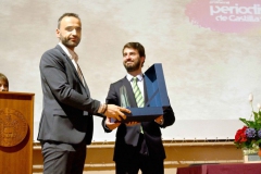 Entrega del Premio Colmena otorgado por la Asociación de Víctimas del Terrorismo de Castilla y León al Colegio Profesional de Periodistas de Castilla y León